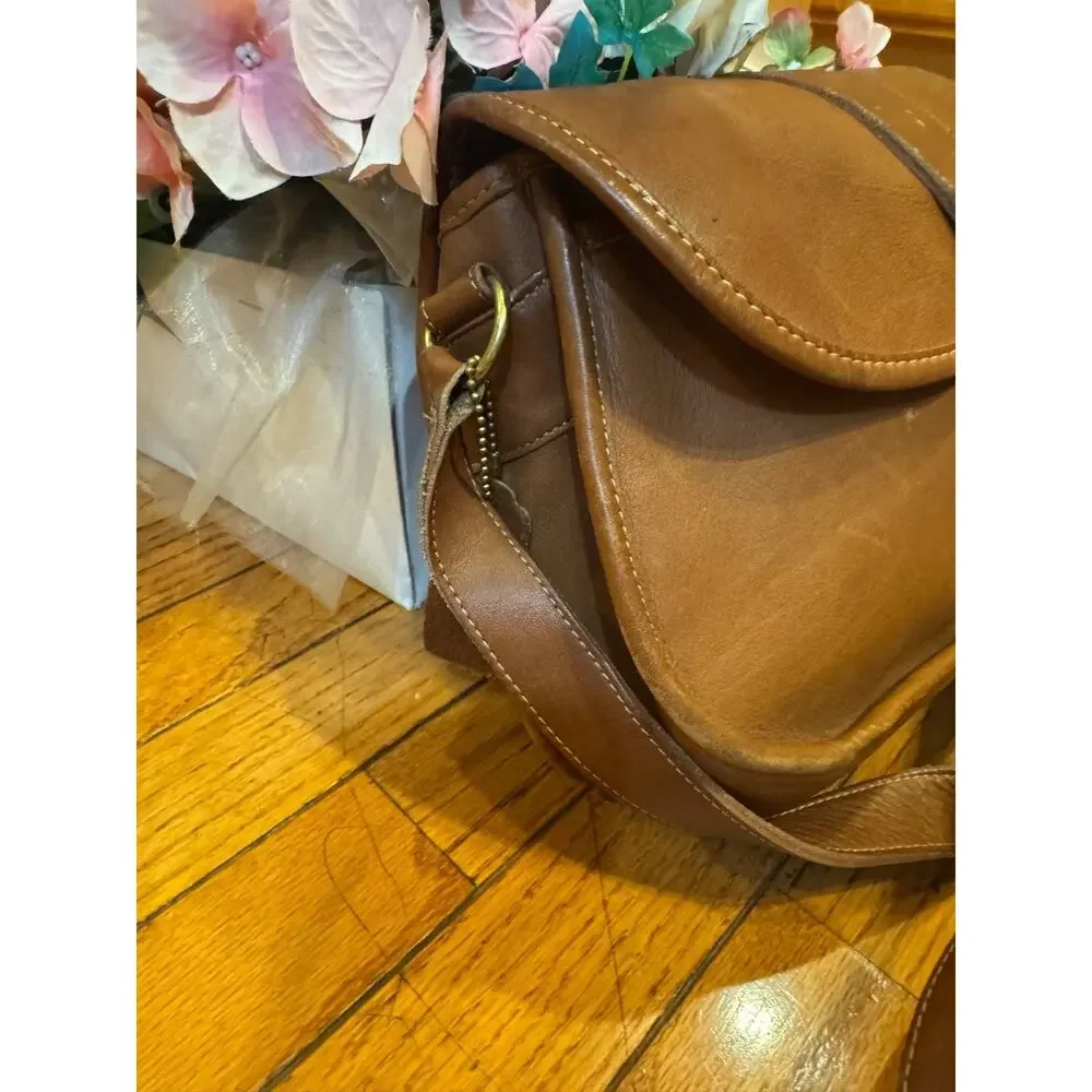 Vintage Coach 3118 tan y2k Leather Crossbody Shoulder Bag Purse (150
